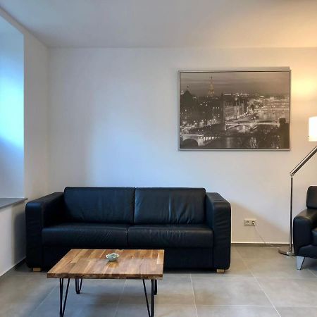 Erdgeschoss-Appartement Mit Seeterasse Ahrensbok Eksteriør billede