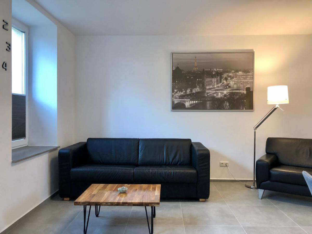 Erdgeschoss-Appartement Mit Seeterasse Ahrensbok Eksteriør billede