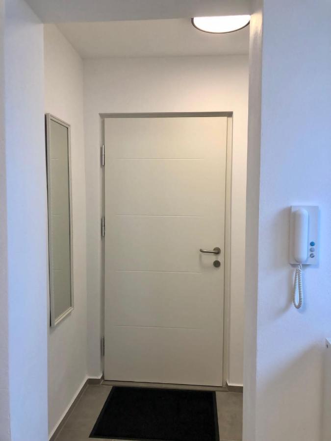 Erdgeschoss-Appartement Mit Seeterasse Ahrensbok Eksteriør billede